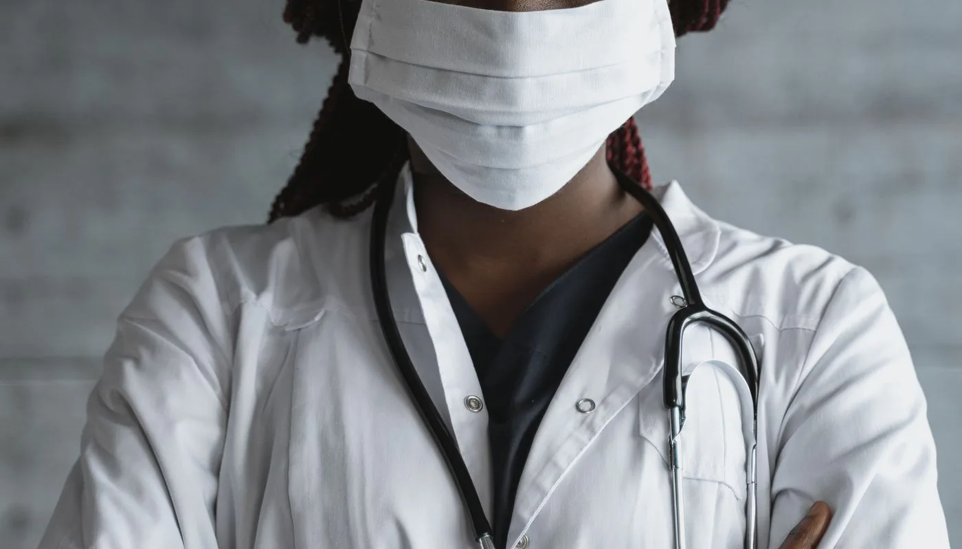 DUERP à l’hôpital : intégrer les RPS, les horaires et la charge émotionnelle
